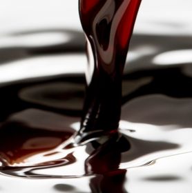 Visuel liquide brun